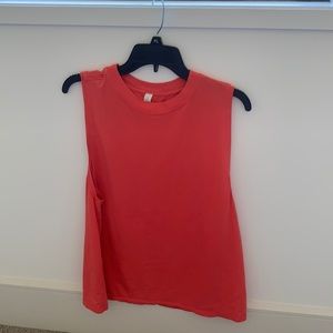 Lululemon tank